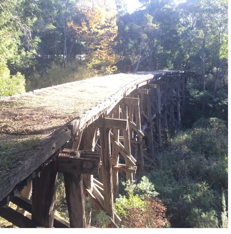克拉克克拉克大篷车公园露营地 Corryong 外观 照片